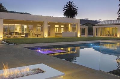 Residencia Minimalista en Silicon Valley