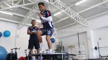 A pasos agigantados avanza la recuperación de Teófilo Gutiérrez en Junior de Barranquilla