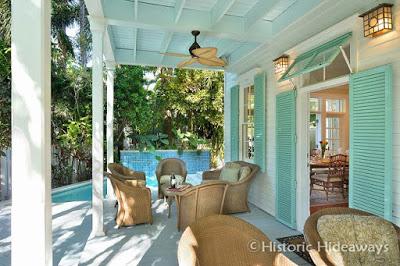 Galerias  en Estilo Rustico