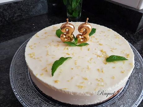 Tarta mousse de limon