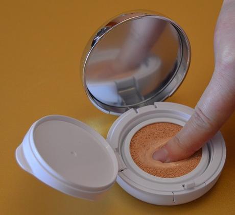 “M Magic Cushion SPF50+/PA+++” de MISSHA en W2BEAUTY.COM (From Asia With Love)