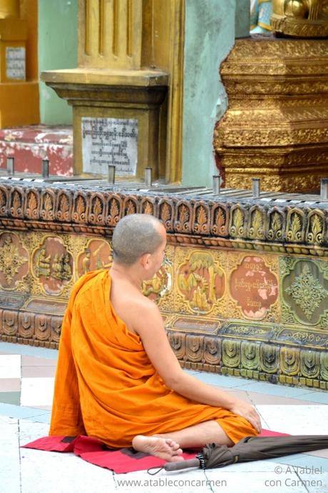 Myanmar, Viajando entre Templos y Pagodas Doradas