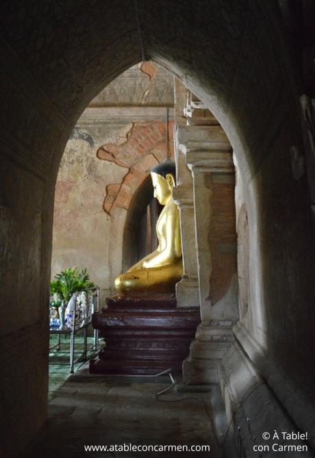 Myanmar, Viajando entre Templos y Pagodas Doradas