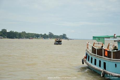 Myanmar, Viajando entre Templos y Pagodas Doradas