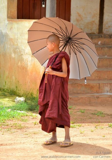 Myanmar, Viajando entre Templos y Pagodas Doradas