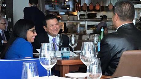 UN NIÑO VIVIENDO EN LA CALLE