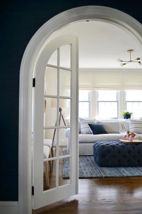 5 PASOS PARA DECORAR UN SALÓN ALARGADO CON UN ESPACIO DE LECTURA