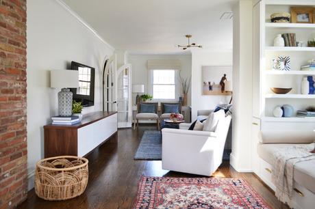 5 PASOS PARA DECORAR UN SALÓN ALARGADO CON UN ESPACIO DE LECTURA