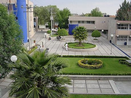 Podrían instalar botones de pánico en la UASLP