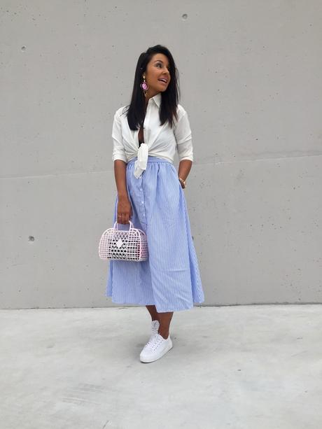 Vestido a rayas con escote V profundo photo 34C2500B-3AC8-475D-908F-FF6330E8B180_zpsboqcyzeq.jpg