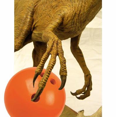 Paleontología en los lienzos humanos de Sophia Weisstub