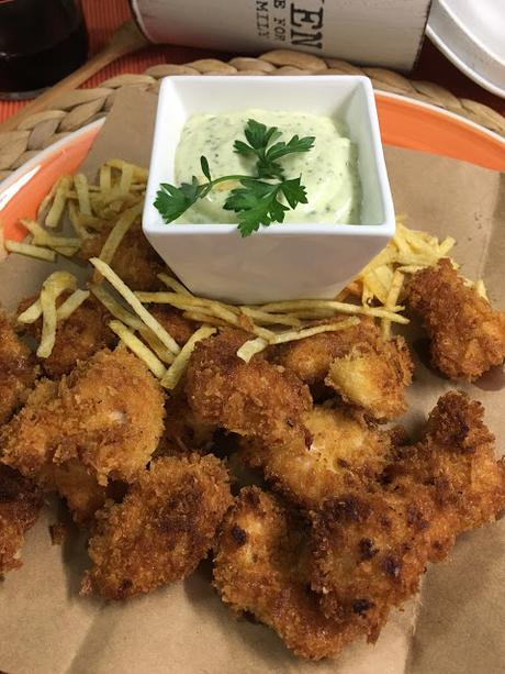 Palomitas De Pollo Con Panko Y Mayonesa De Hierbas