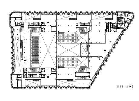 Reestructuración de “La Poste du Louvre” – D. Perrault Reestructuración de “La Poste du Louvre” – D. Perrault