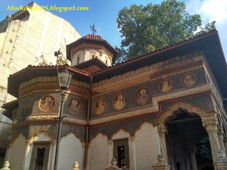 Castillo de Peles, Bucarest, delta del Danubio y Constanza (Viaje por Rumanía en Autocaravana V)