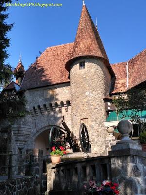 Castillo de Peles, Bucarest, delta del Danubio y Constanza (Viaje por Rumanía en Autocaravana V)