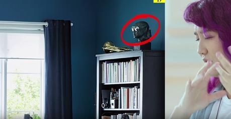 El catálogo humano de IKEA: la chica que memorizó su catálogo con todo detalle