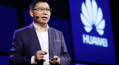 Tecnológica china lanza celular capáz de soportar Inteligencia Artificial (IA).