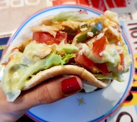 TACOS DE PESCADO EN TORTILLAS DE ALMENDRAS