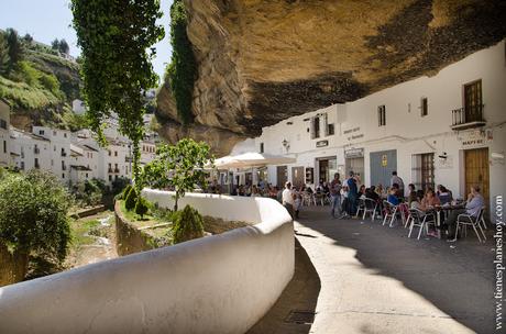 Setenil de las Bodegas Ruta pueblos blancos Andalucia