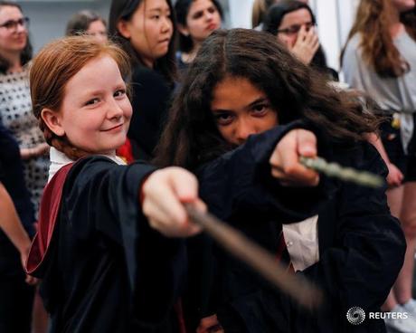 Fans de Harry Potter pueden explorar la escuela de Hogwarts en nueva experiencia digital #Cine #Peliculas