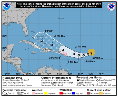 Irma sigue como huracán mayor en su ruta al Caribe.