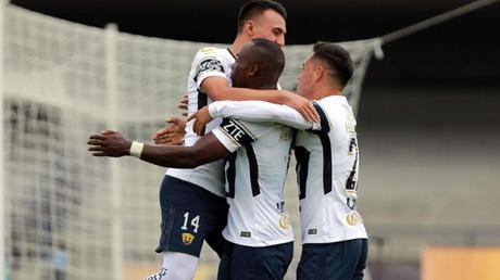 Guerrón anota nuevamente despues de un año