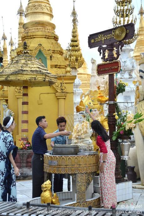 Yangon, Belleza Colonial entre Lagos y Pagodas