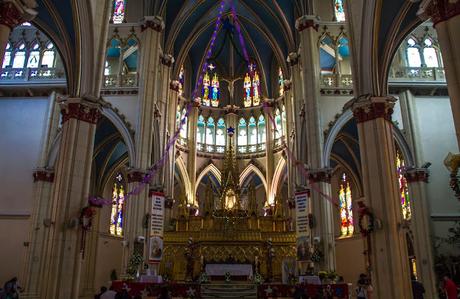 Zaruma, olor a café, minería y casas de colores