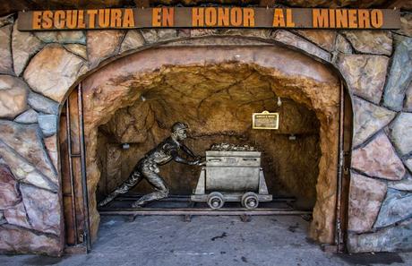 Zaruma, olor a café, minería y casas de colores