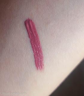 swatch labial revlon