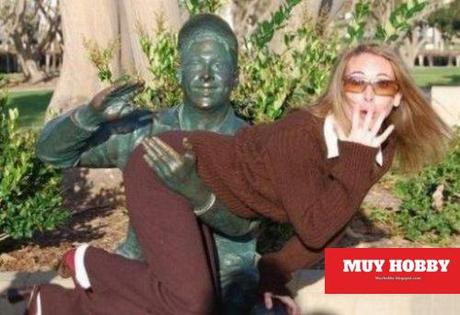 Momentos graciosos con estatuas (20 fotos)