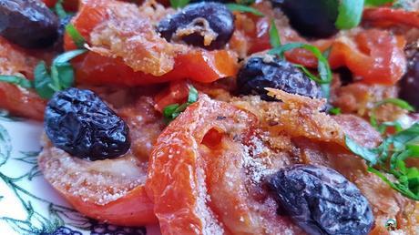 Tomates asados con aceitunas Tomates asados con aceitunas