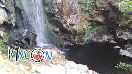 La cascada da Ribeira Sacra: FERVENZA DE AUGACAÍDA