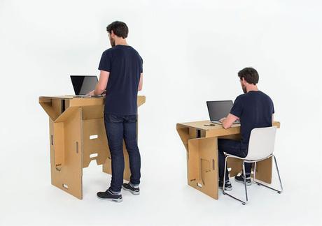 Un escritorio plegable y portable de Carton