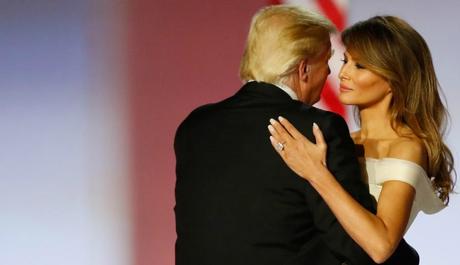 http://www.encasadeoly.com/2017/09/captando-el-estilo-de-melania-trump.html