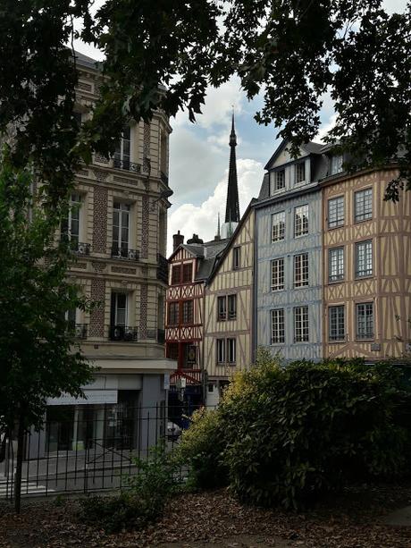 En Rouen, Picasso y el hombre del pelo blanco