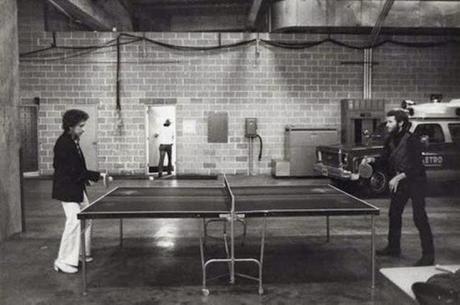 Fotos Vintage de Celebridades Jugando al Tenis de Mesa