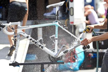 Sencillos pasos para desengrasar la trasmisión en la bicicleta