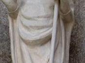 cuidaré hasta regrese aquí..."