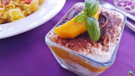 Tiramisú de mango sin azúcar