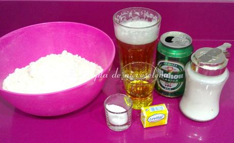 Pizza 4 quesos con nueces y pera al azafran