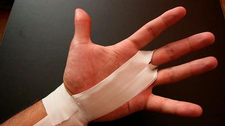 Vendajes en crossfit vendaje-pullups-mano-crossfit