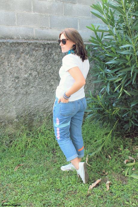 Choker étnico con pompones