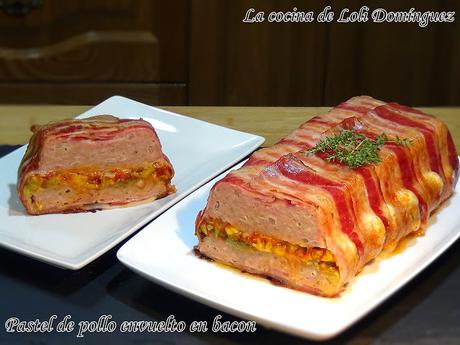 Pastel de pollo envuelto en bacon (panceta o tocino ahumado)