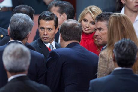 Lo que no te dicen los medios..!!!  El gobierno de Peña ha hecho de la corrupción una “lucrativa empresa” #Mexico