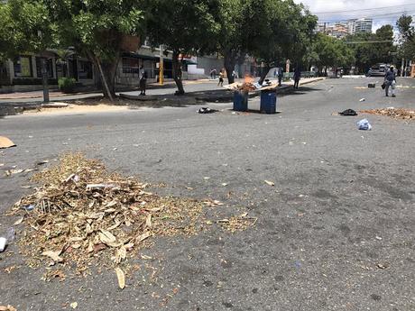 Se originan este lunes disturbios en la UASD.