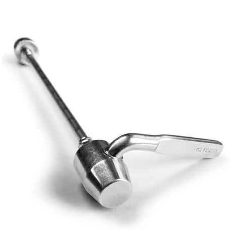 Bkool Smart Air, el rodillo de transmisión directa de la marca española Bkool Pro 2016 Trainer Quick Release Skewer