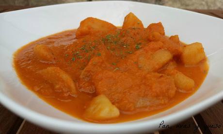 Patatas con salsa de pimientos (tradicional o Crock-Pot) Patatas con salsa de pimientos (tradicional o Crock-Pot)