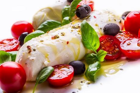 8 Beneficios de la Dieta Mediterránea, un Buen Ejemplo de Alimentación Sana y Equilibrada