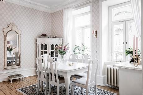 salón comedor muebles estilo country decapados en blanco